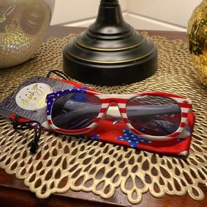 🌅 Sunglass and Pouch Set 🕶️ 4th Of July 🇺🇸